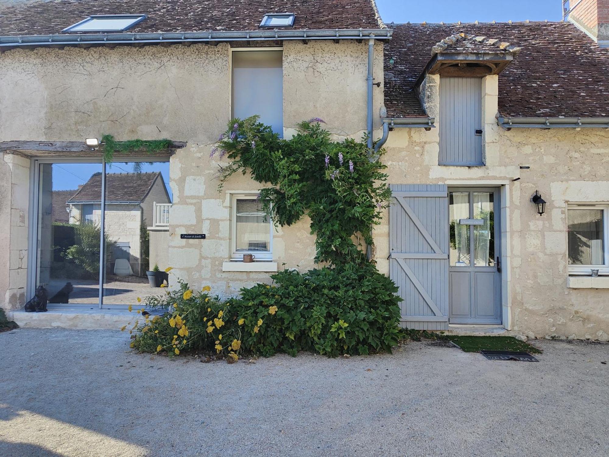 Gite Les Piraudieres Noyant-de-Touraine Exterior foto